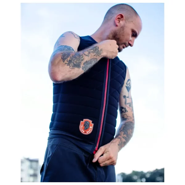 Gilet Impact Wake surf Follow 3.jpeg