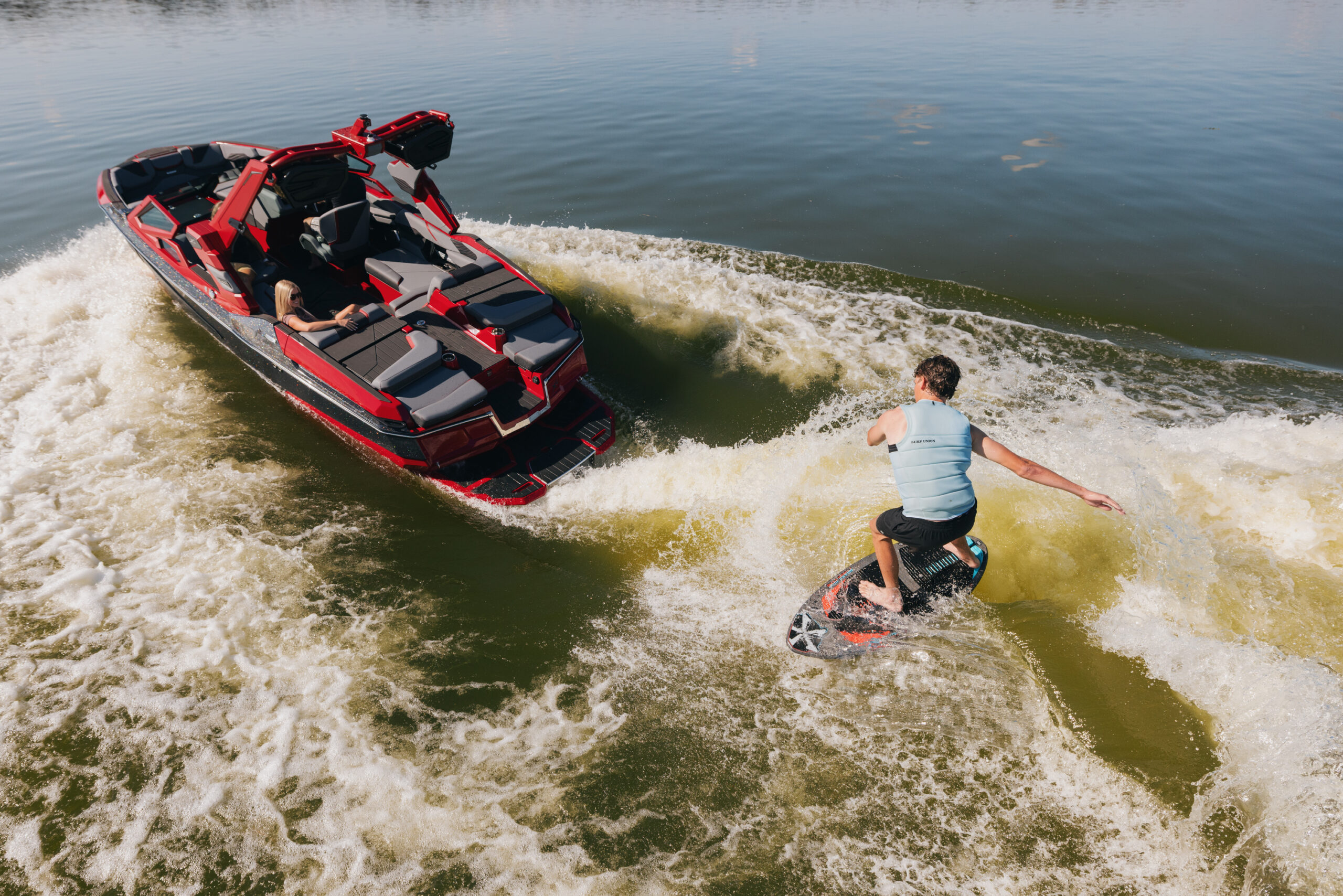 MC X22 ONWATER MY26 1283