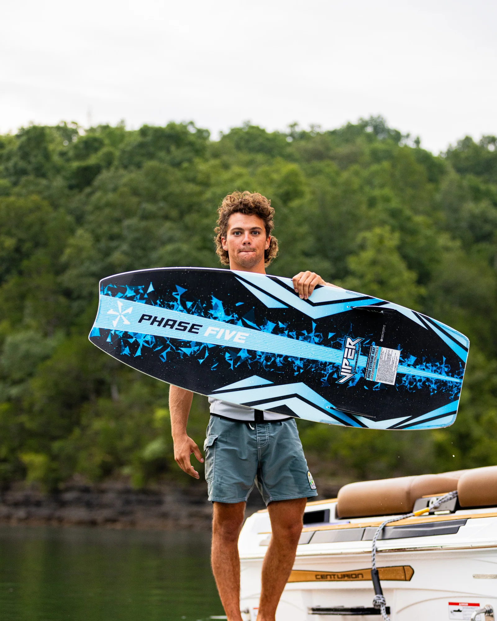• Tabla de wakesurf - estilo surf - fase cinco - viper