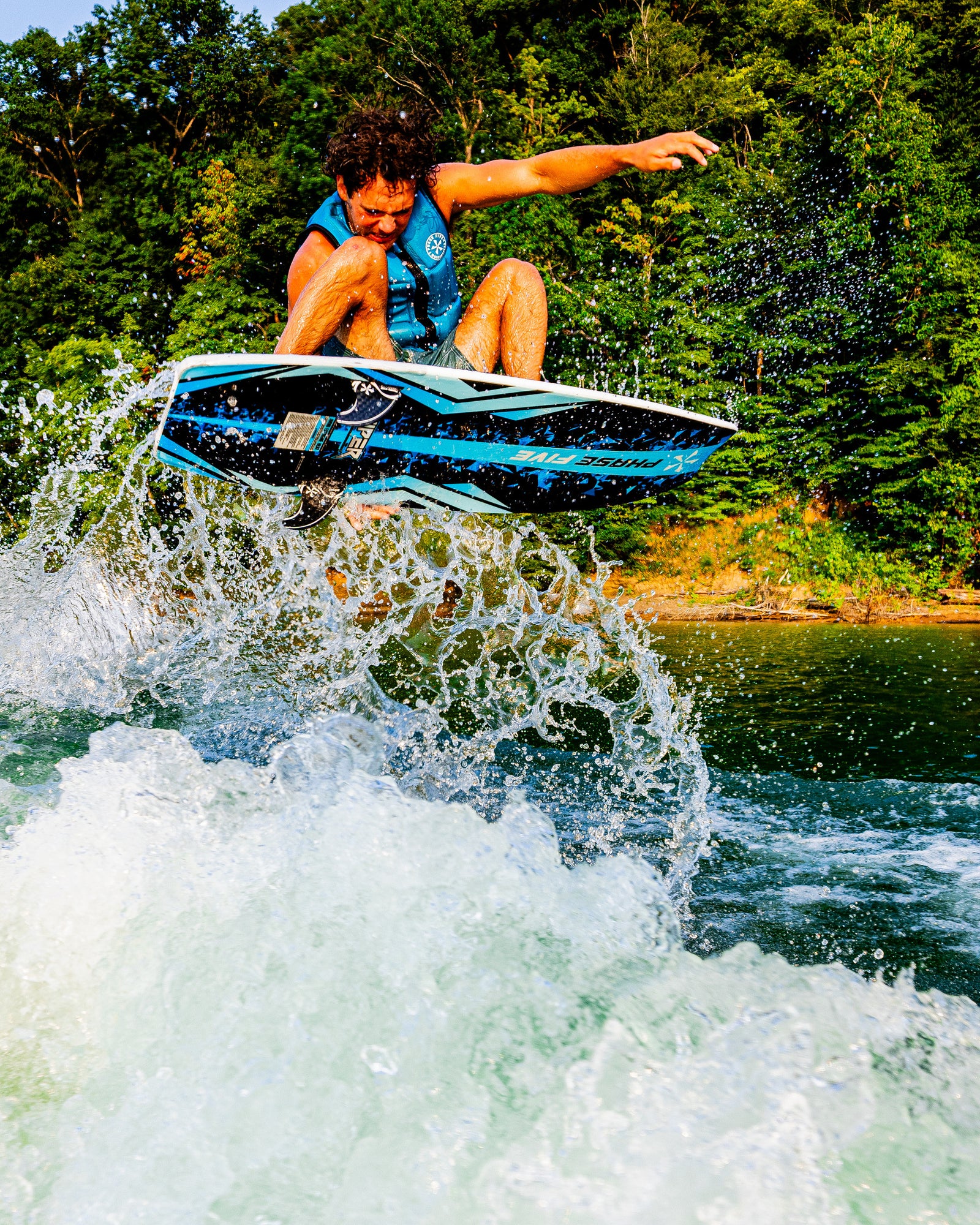 • Tabla de wakesurf - estilo surf - fase cinco - viper