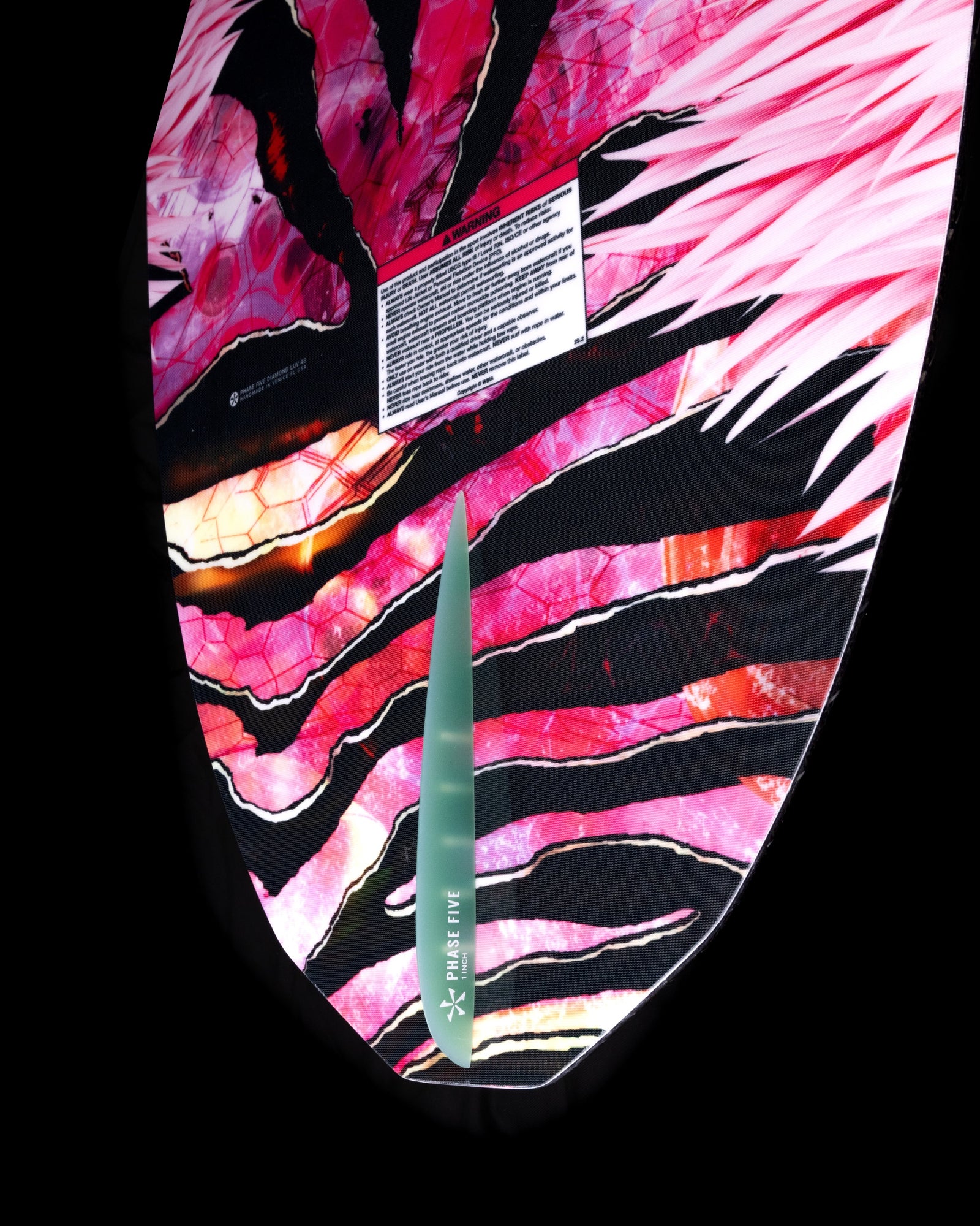 Detalle de la tabla de wakesurf Diamond Luv