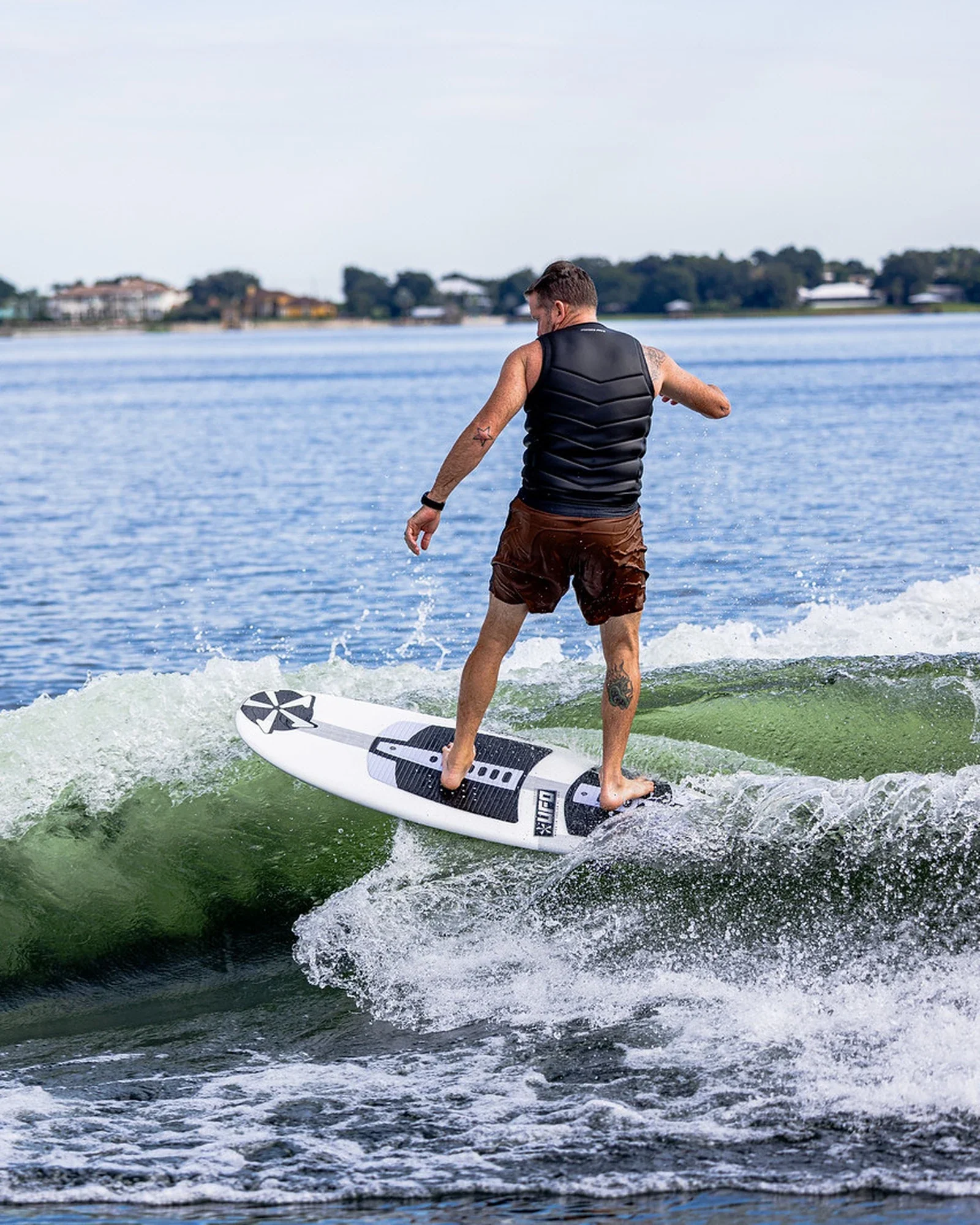 Tabla de wakesurf Phase Five UFO de 2027 pulgadas